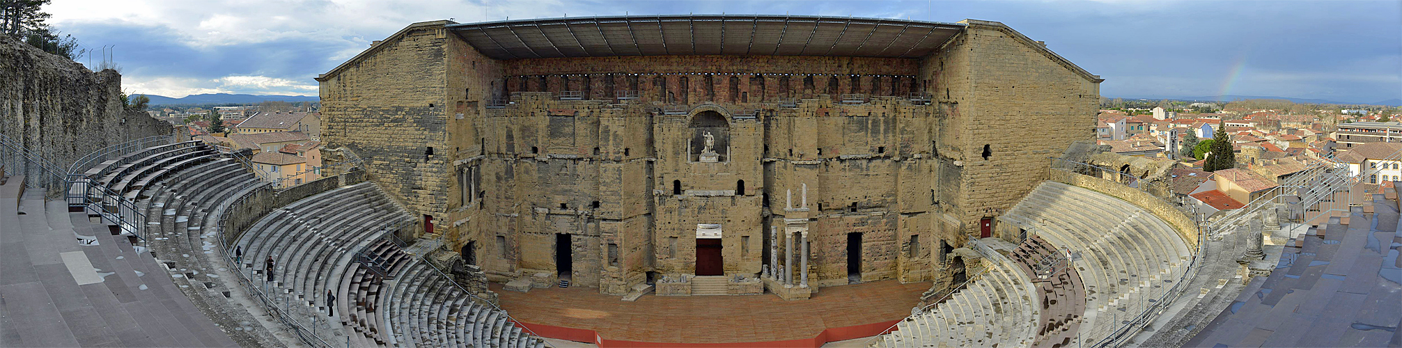 arausio theater overhead